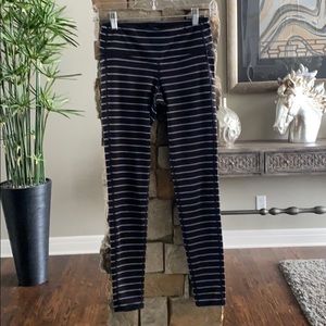 Darling Athleta Black & Gray Striped Leggings XS